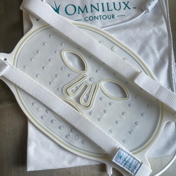 Omnilux Contour Face Medical Grade LED Anti-Aging Mask Infrared - Picture 3 of 6